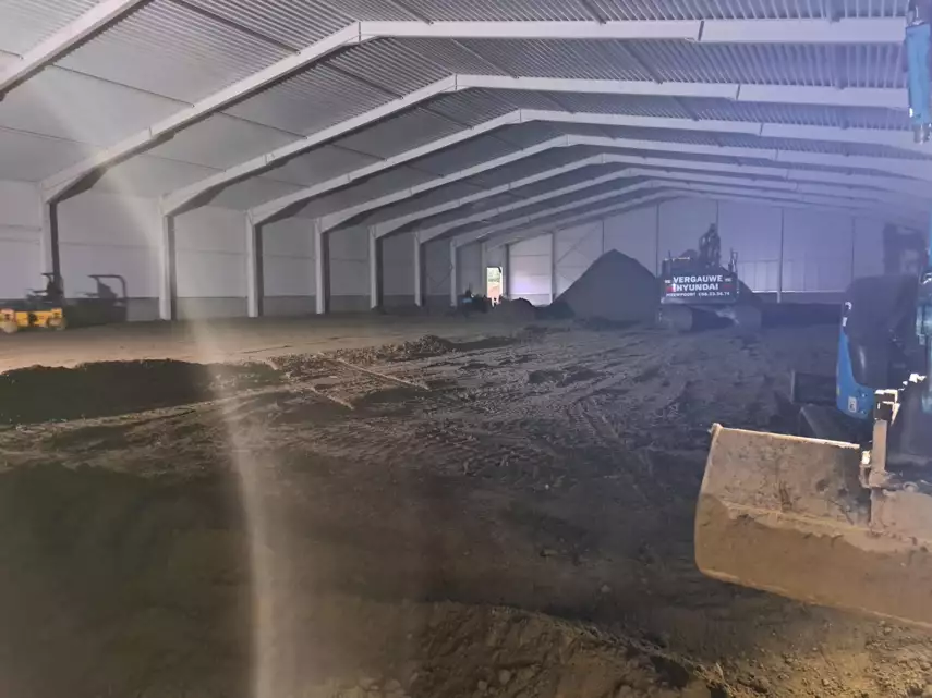 20240216_093034 -  - Bouw indoorhal Veurne